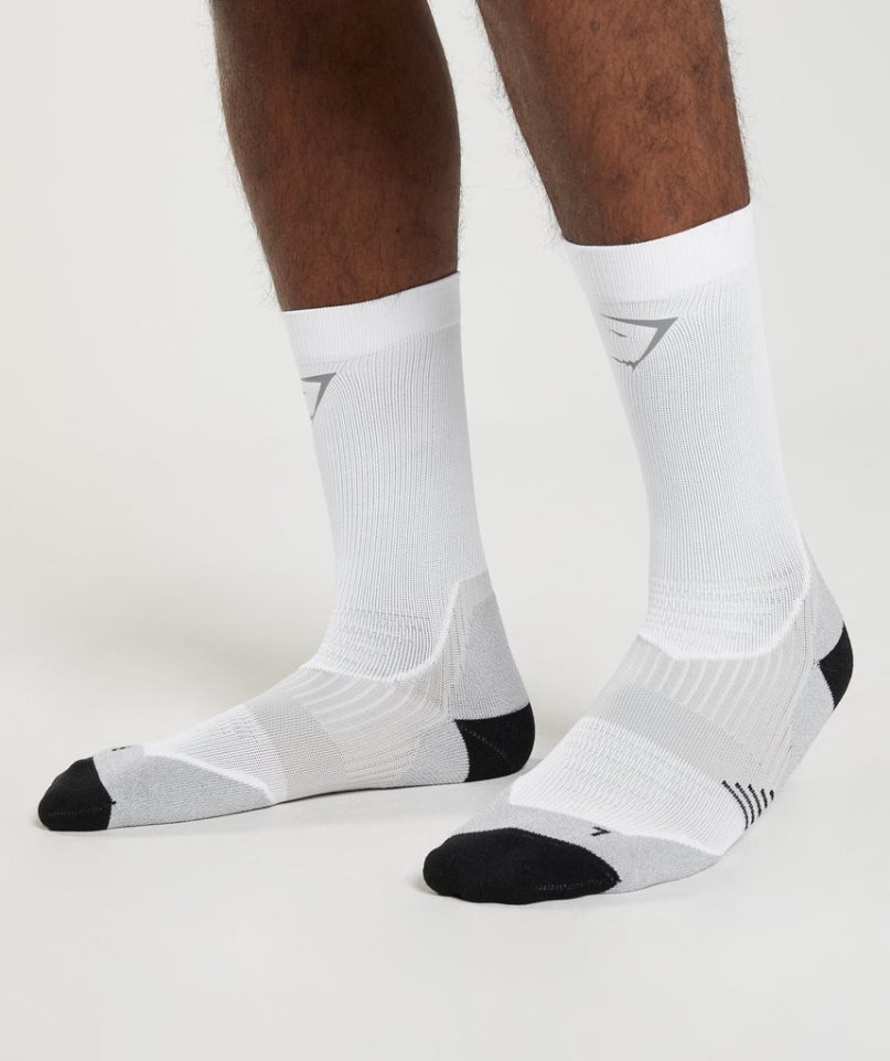 Gymshark Crew Performance Socken Weiß | AT-12-ORAW